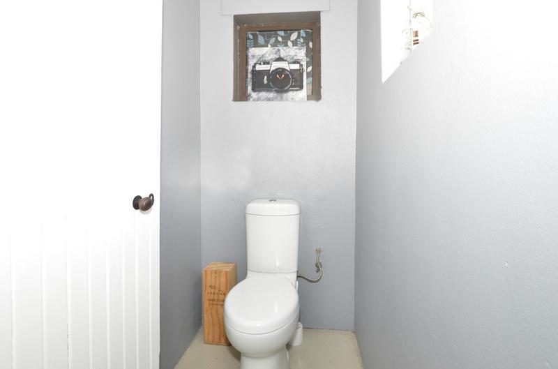 To Let 3 Bedroom Property for Rent in Peerless Park North Western Cape